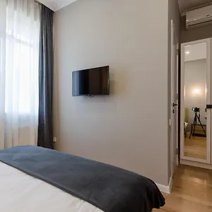 https://hotel-lifetime.batumihotels.net